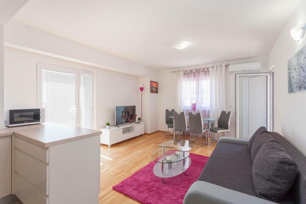 Apartments Dora Makarska Eksteriør bilde