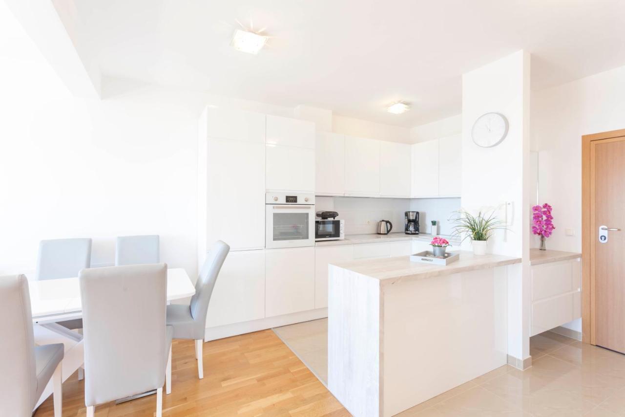 Apartments Dora Makarska Eksteriør bilde